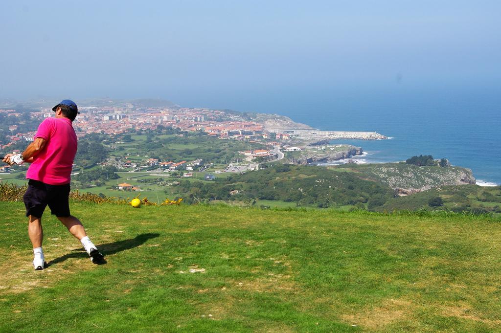 El Juacu Pensionat Llanes Exteriör bild